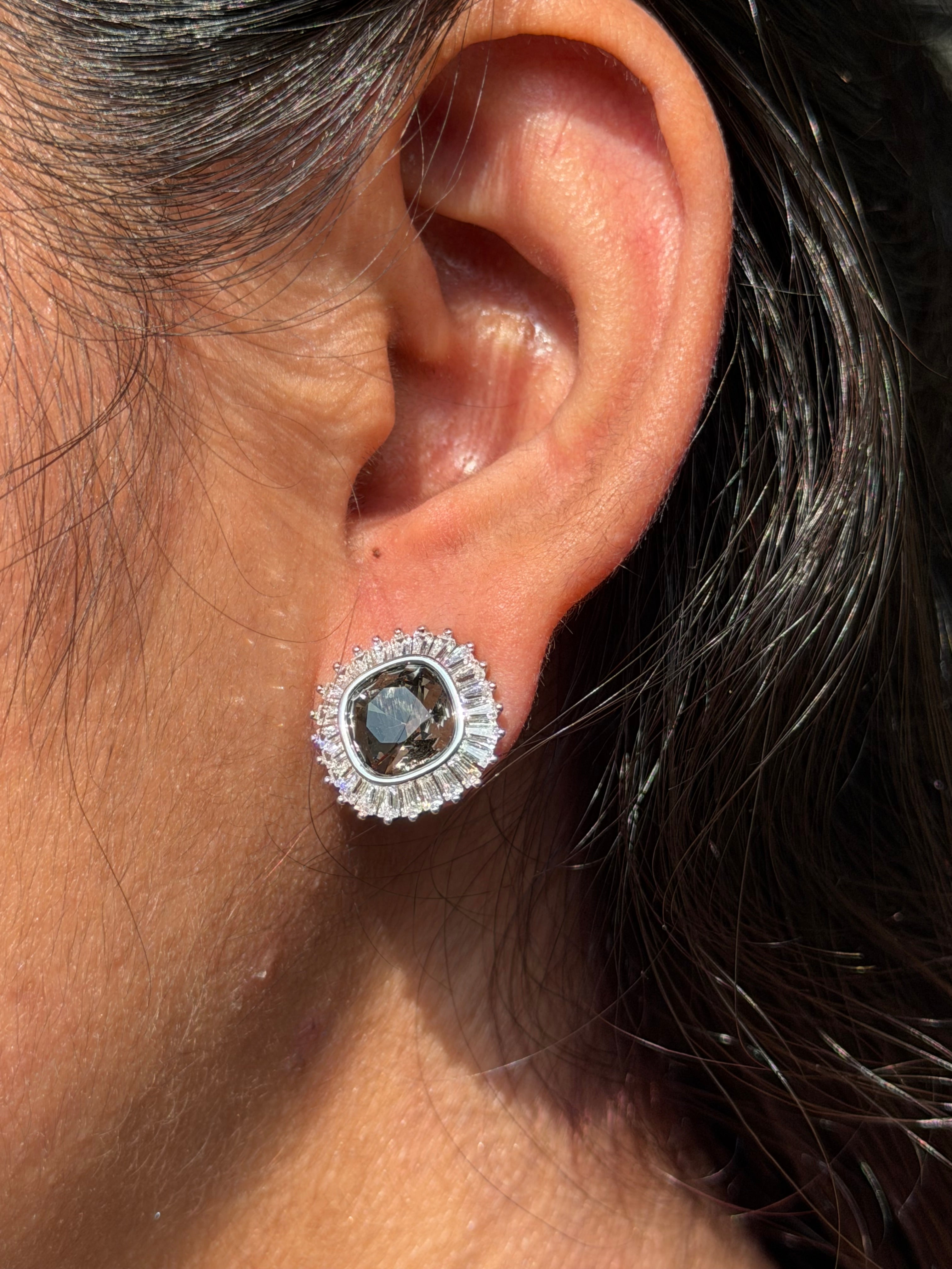 Royale Radiance Stud Earrings