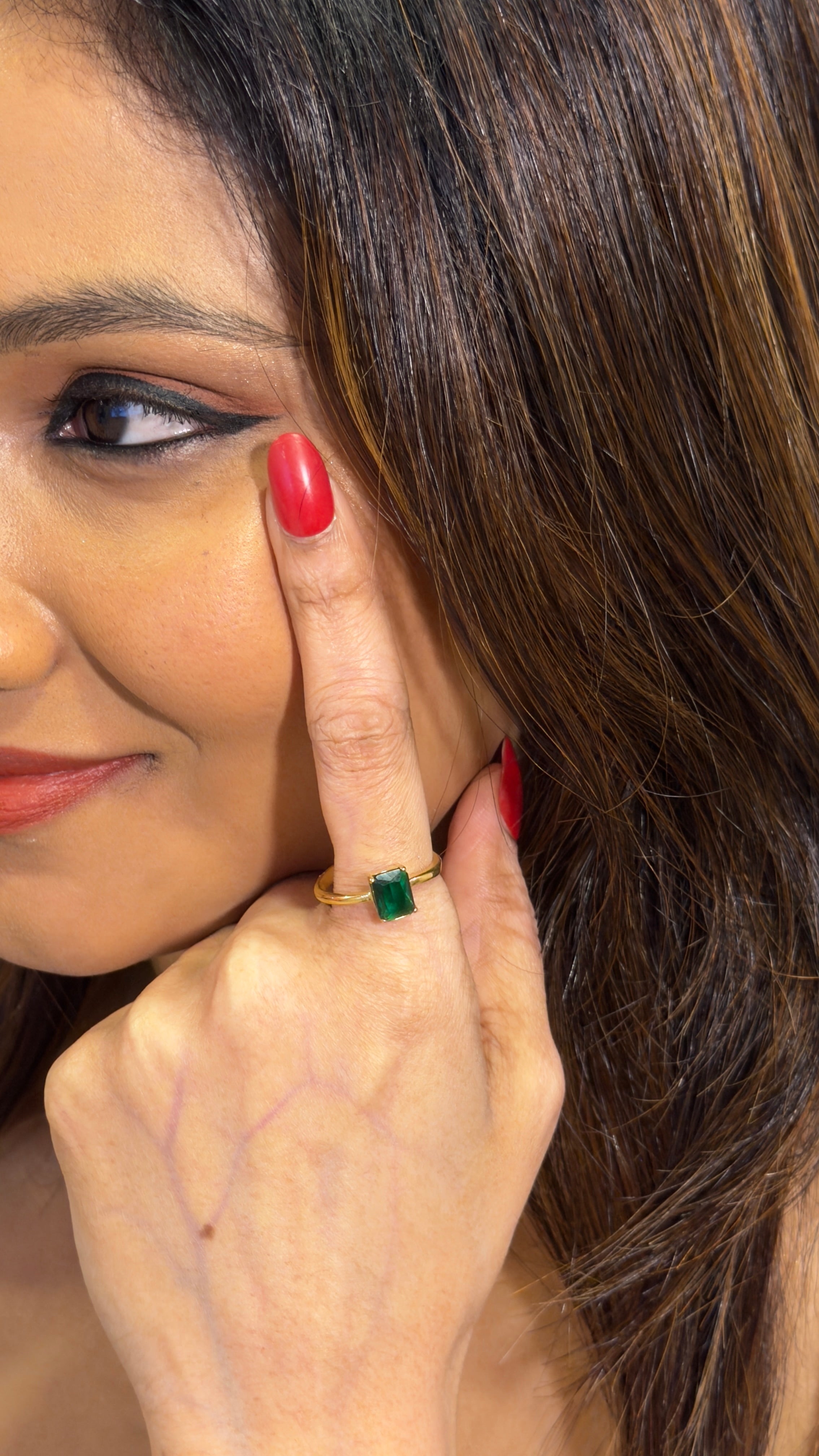 Emerald Grace Ring
