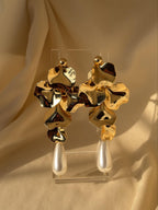 Molten Pearl Earrings