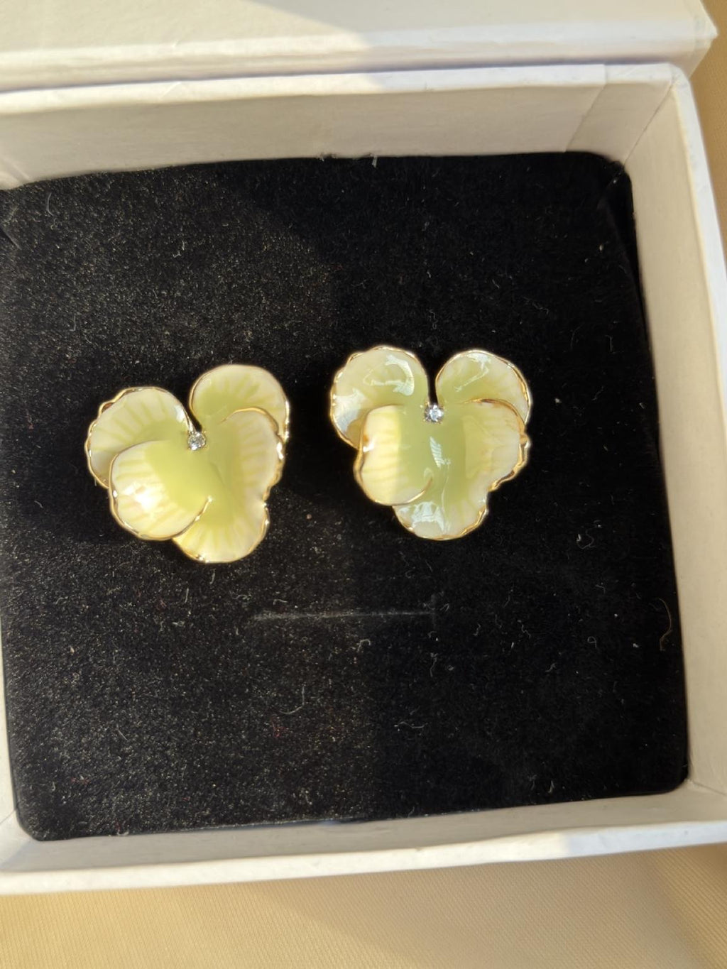 Butter Bloom Earrings