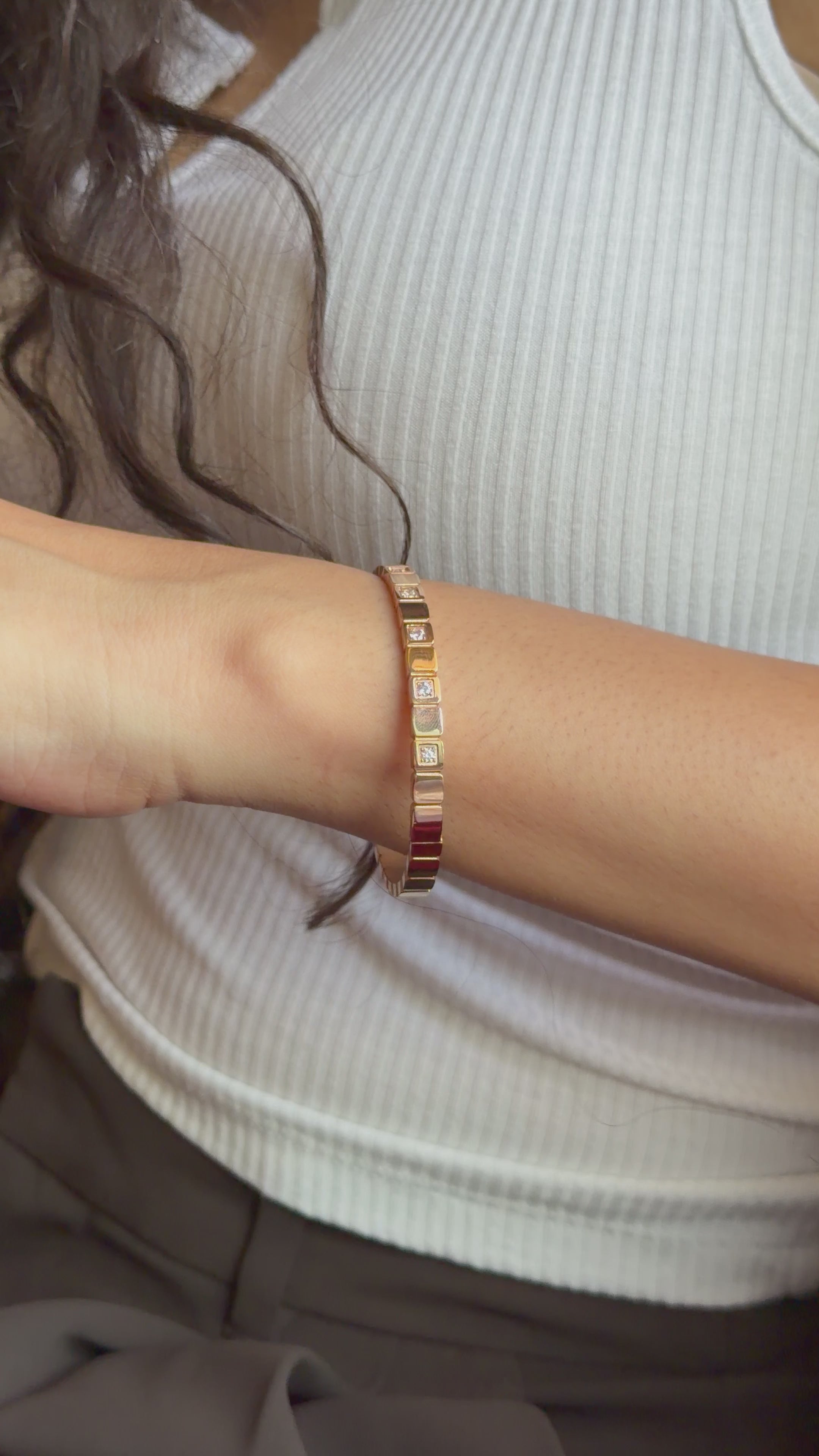 Rose Lumiere Kada