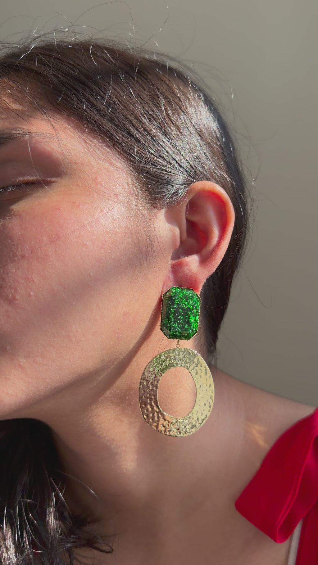 Emerald Luxe Statement Drop Earrings