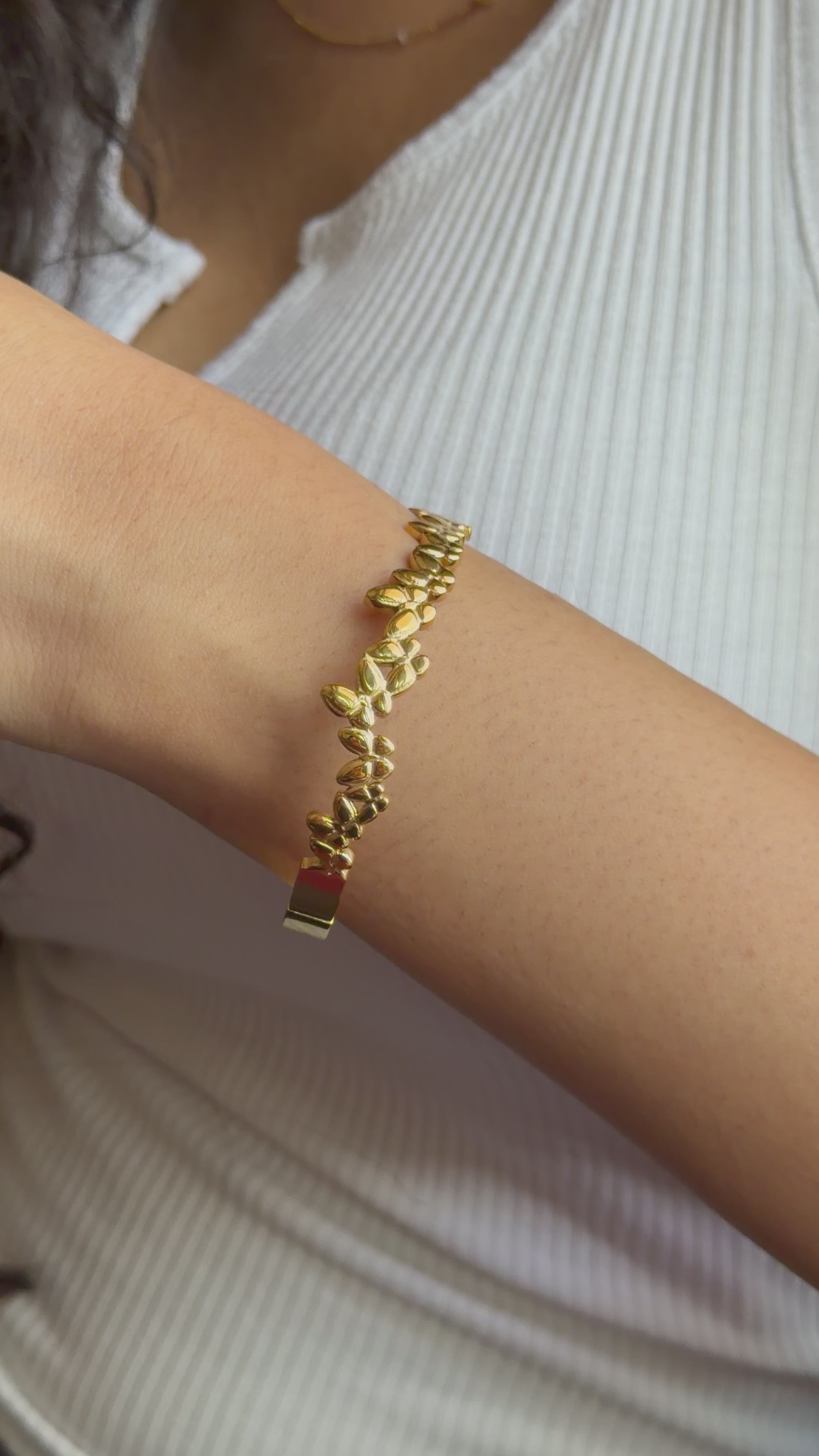 Flutter Glow Butterfly Kada